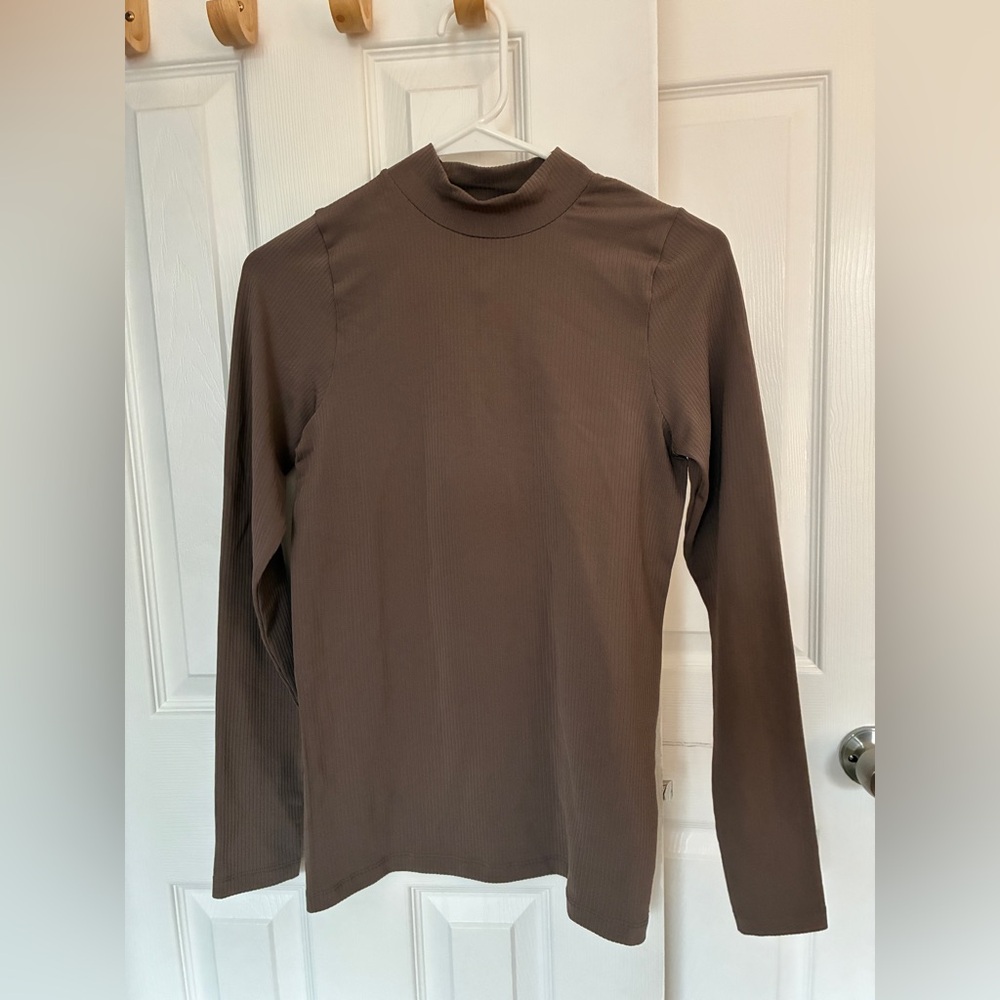 Athleta Brown Ribbed Turtleneck Top